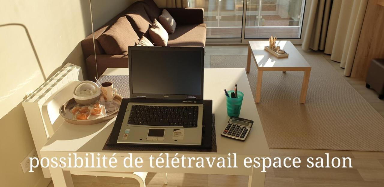 Apartment De 57m2 Vue Sur Et *
